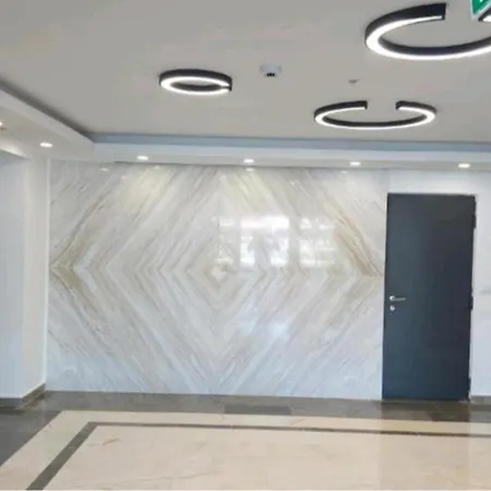 Breeze Luxury Apartment