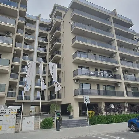 Breeze Luxury Apartment