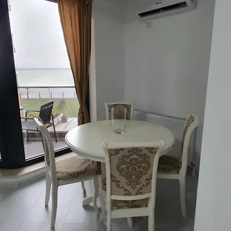 Apartment Breeze Luxury